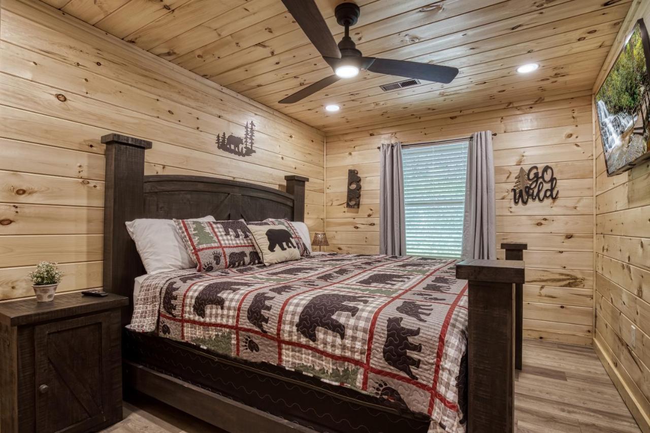 Hidden Creek, Pool Table, Hot Tub, 1089 Free Tickets Each Paid Day, Dollywood And More Гатлинбург Экстерьер фото